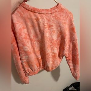 Super cute cropped sweater never worn